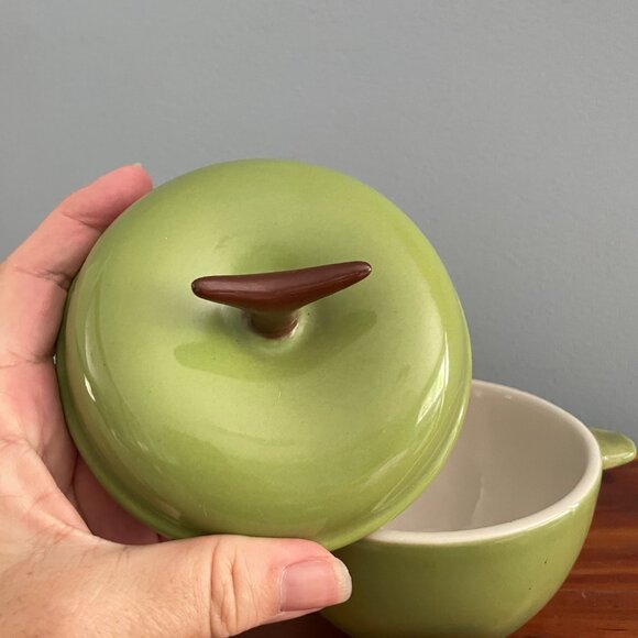 Technique Green Apple Ceramic Small Casserole Lid KF144 - Picture 6 of 10